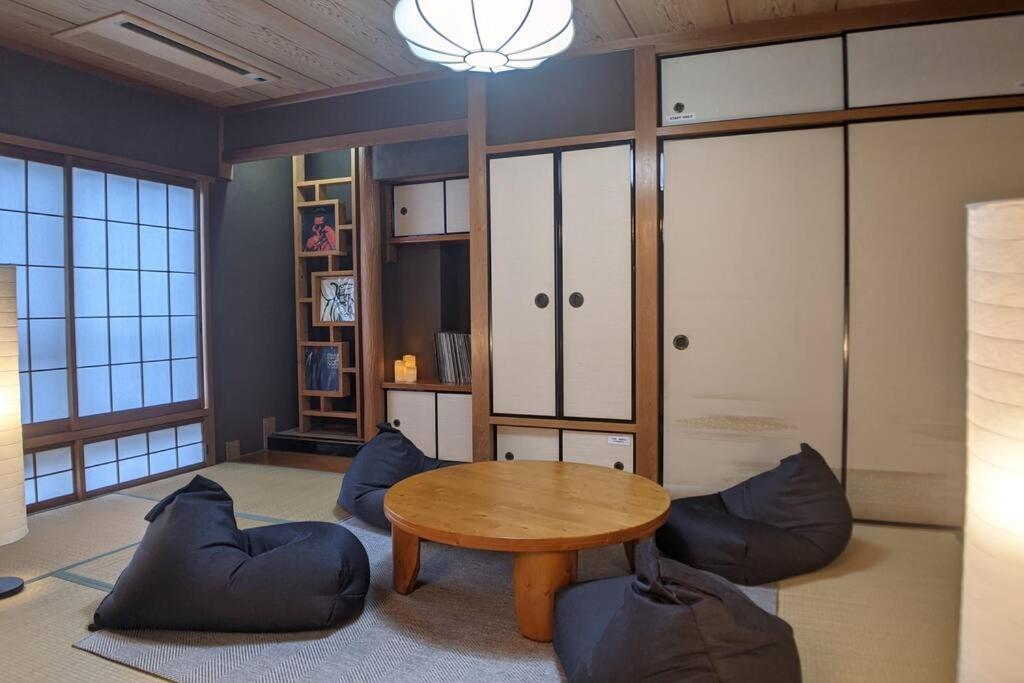 Roundabout Osaka Apartment Exterior photo